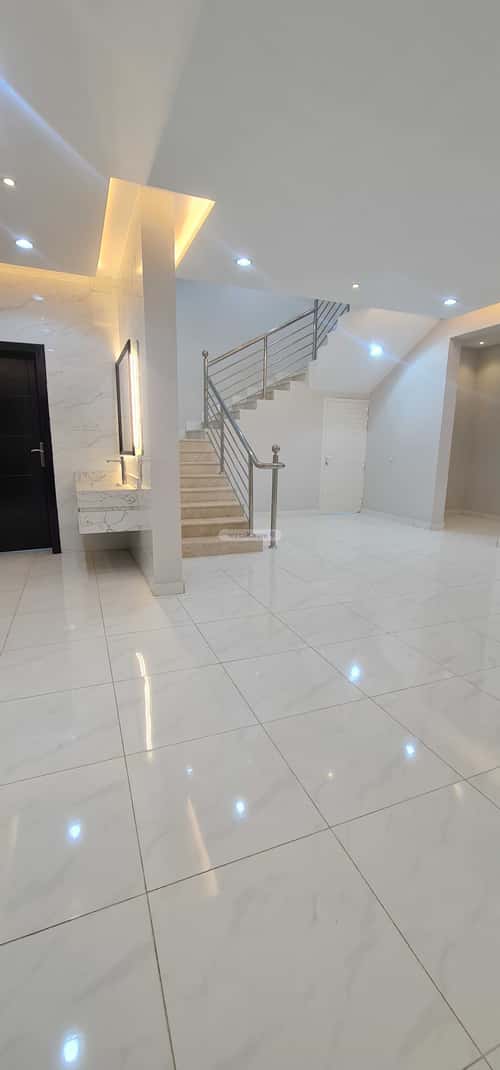 Villa 310 SQM Facing West on 20m Width Street Al Jameayeen, Khamis Mushait