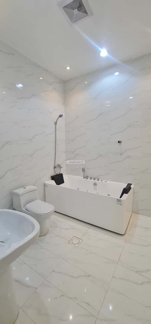 Villa 310 SQM Facing West on 20m Width Street Al Jameayeen, Khamis Mushait