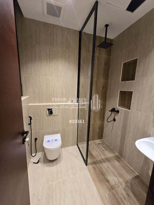 Villa 472.69 SQM Facing South on 20m Width Street Alhaglahalgadeed, Makkah Al Mukarramah