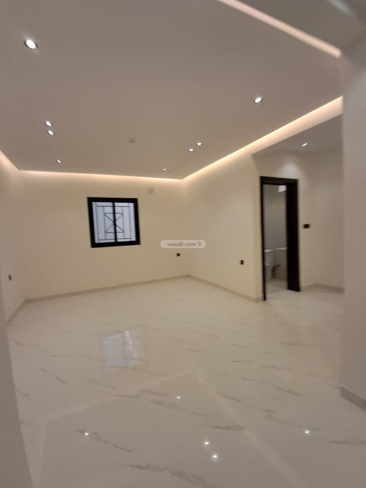 Apartment 223 SQM with 5 Bedrooms Al Hazm, West Riyadh, Riyadh