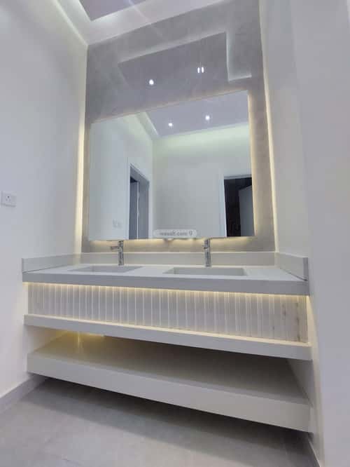 فيلا 330.0678 متر مربع شرقية على شارع 20م السليمانية، الطائف