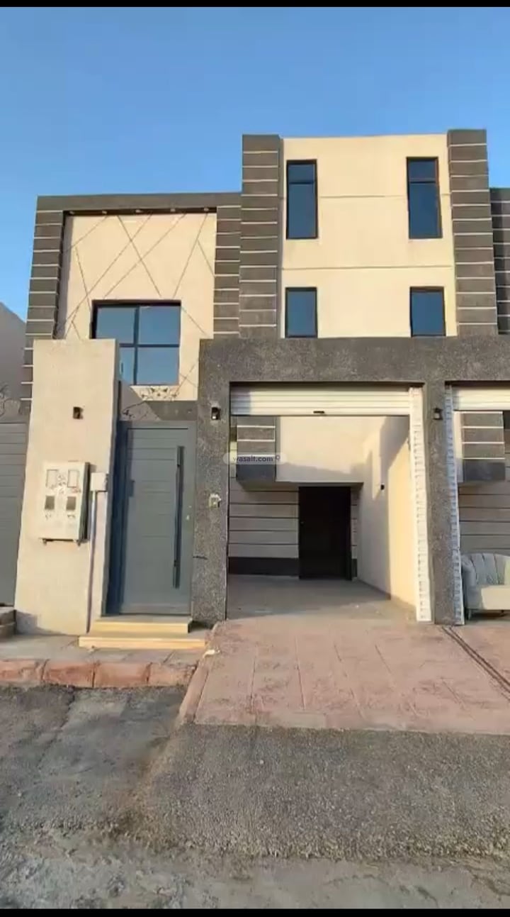 Floor 179 SQM with 5 Bedrooms Badr, South Riyadh, Riyadh