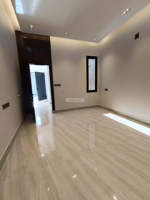Villa 250 SQM Facing West on 20m Width Street Al Yarmuk, East Riyadh, Riyadh