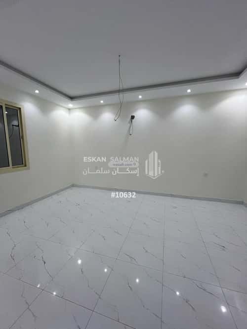 Villa 276.73 SQM Facing North West on 15m Width Street Al Qryenah, South Jeddah, Jeddah