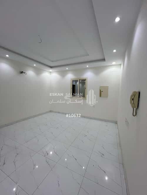 Villa 276.73 SQM Facing North West on 15m Width Street Al Qryenah, South Jeddah, Jeddah