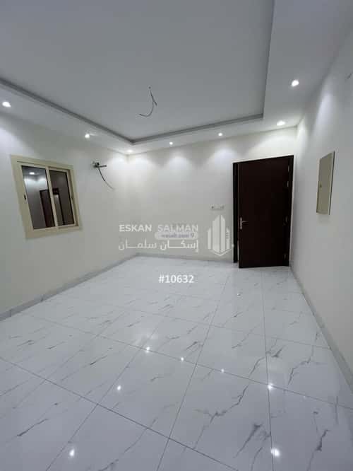 Villa 276.73 SQM Facing North West on 15m Width Street Al Qryenah, South Jeddah, Jeddah
