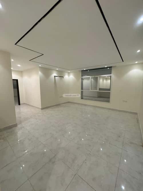 Villa 300 SQM Facing North on 32m Width Street Al Yaqoot, North Jeddah, Jeddah