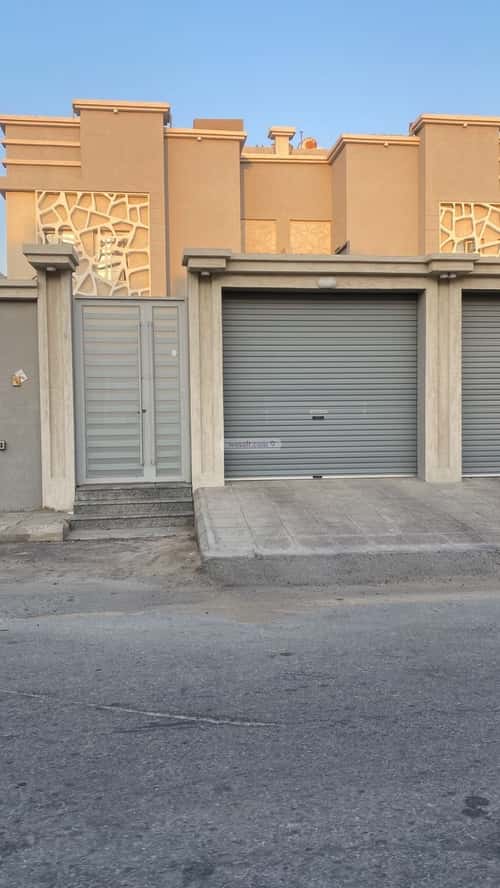 Villa 300 SQM Facing West on 15m Width Street Teebh, Aldammam