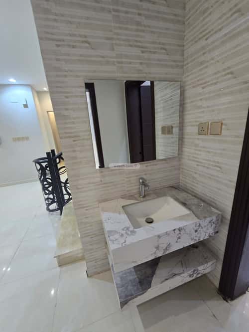 Villa 200 SQM Facing North on 15m Width Street Al Fadeyllah, South Jeddah, Jeddah