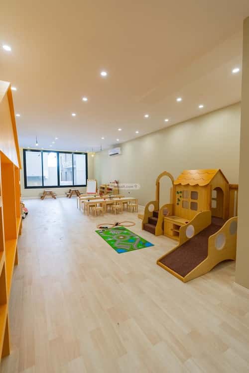 Apartment 225.3 SQM with 3 Bedrooms Governmental, North Jeddah, Jeddah