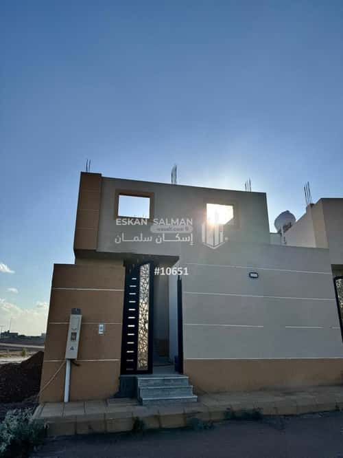Floor 346.26 SQM with 4 Bedrooms Al Khudra, Madinah