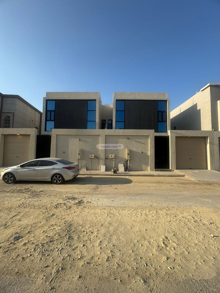 Villa 250 SQM Facing West on 18m Width Street Dahiyat Al Malik Fahd, Dammam