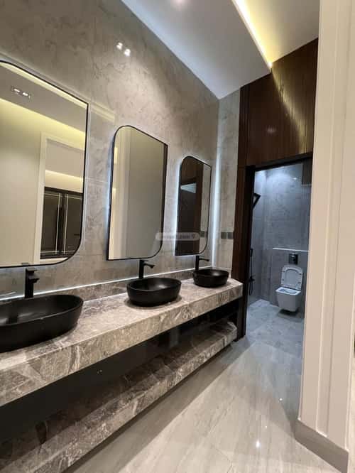 Villa 250 SQM Facing South on 15m Width Street Al-Yarmuk, East Riyadh, Riyadh