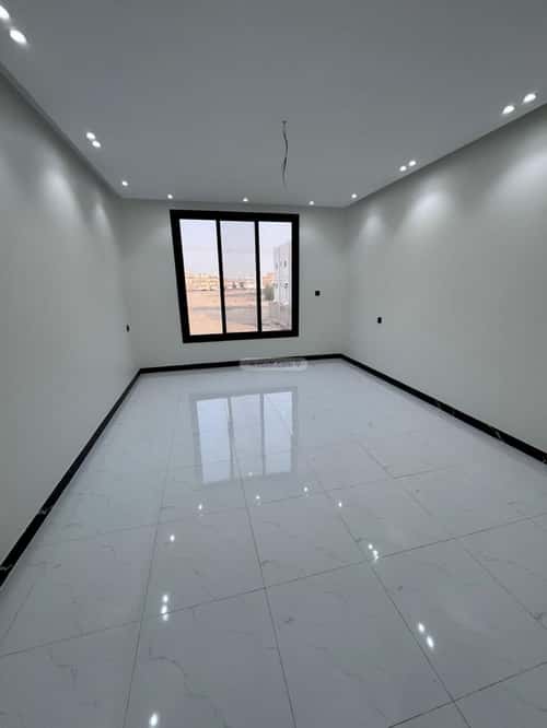 Villa 200 SQM Facing East on 25m Width Street Al Khomrah, South Jeddah, Jeddah