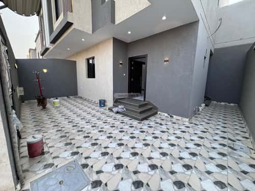 Villa 200 SQM Facing East on 25m Width Street Al Khomrah, South Jeddah, Jeddah
