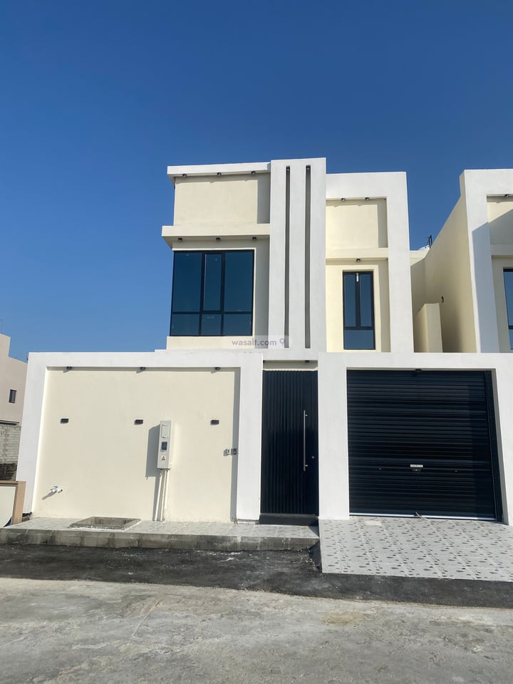 Villa 250 SQM Facing West on 15m Width Street Al Masif, Al Qatif