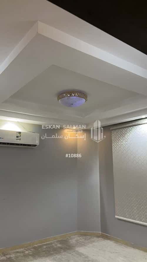 فيلا 618.75 متر مربع شمالية على شارع 16م الدفاع، المدينة المنورة