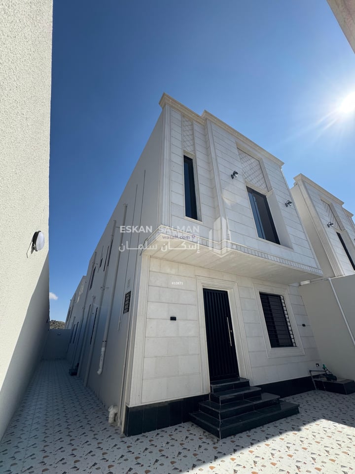 Villa 329.57 SQM Facing East on 15m Width Street Ar Rahbah, At Taif