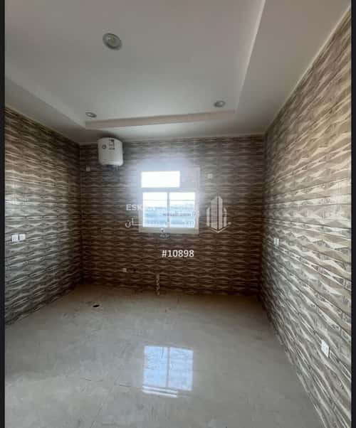 Floor 640 SQM with 5 Bedrooms Al Fakhriyah, Tarib