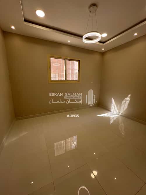Villa 250 SQM Facing East on 15m Width Street Al Manar, Bariduh