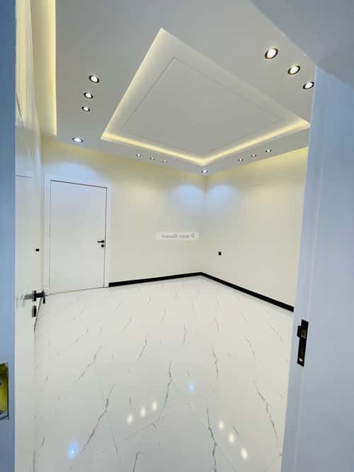 Apartment 228.09 SQM with 6 Bedrooms Al Yarmuk, Khamis Mushayt