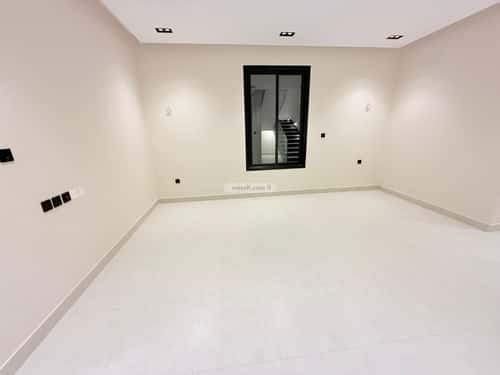 Floor 185.55 SQM with 5 Bedrooms Al Munisiyah, East Riyadh, Riyadh