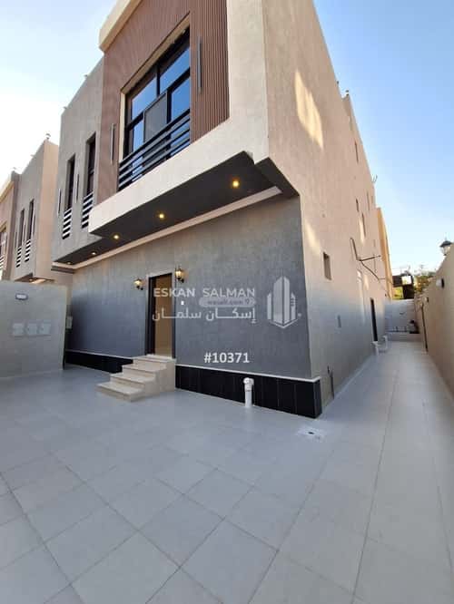 Villa 467.57 SQM Facing South on 15m Width Street Teebah, North Jeddah, Jeddah