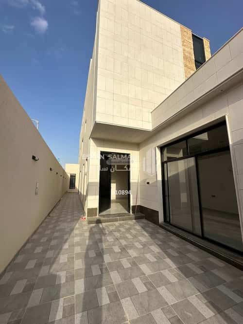 Apartment 240.94 SQM with 6 Bedrooms Al-Janadriyah, East Riyadh, Riyadh