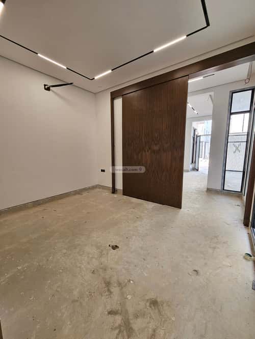 فيلا 276 متر مربع مع شقة واجهة جنوبية المعيزيلة، شرق الرياض، الرياض