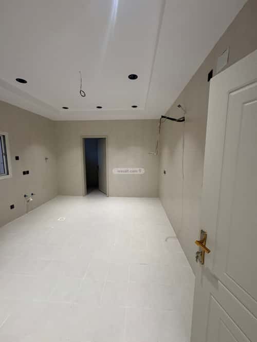 Villa 447 SQM Facing South on 25m Width Street Gourana, Makkah Al Mukarramah