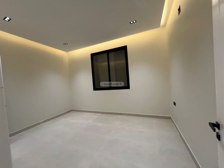 Villa 437 SQM with 2 Apartments Facing North West Naseem, East Riyadh, Riyadh