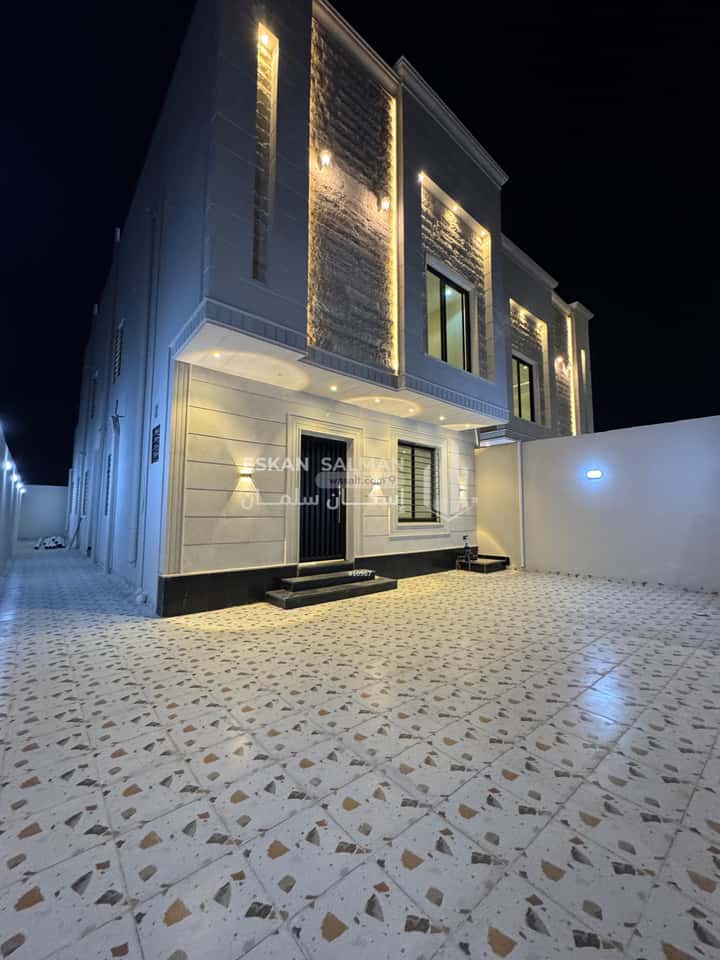 Villa 334.99 SQM Facing West on 15m Width Street Ar Rahbah, At Taif