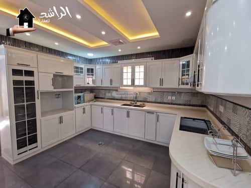 Villa 886.7 SQM Facing South on 15m Width Street Al Masif, Eanizah