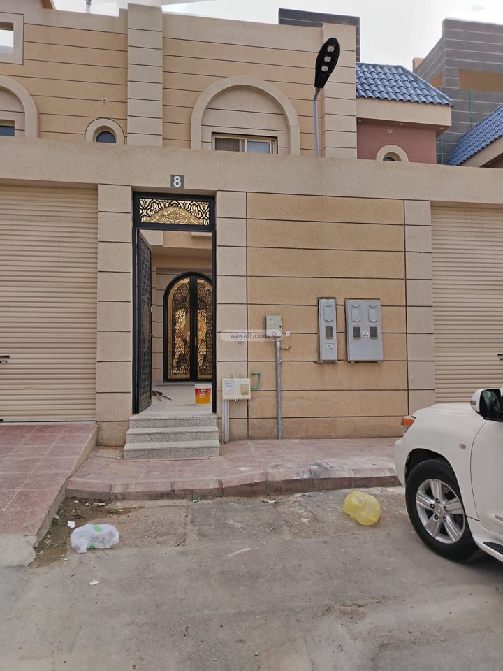 Floor 900 SQM with 4 Bedrooms Al Arid, North Riyadh, Riyadh