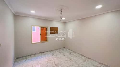 فيلا 222 متر مربع غربية على شارع 15م طيبة، الدمام