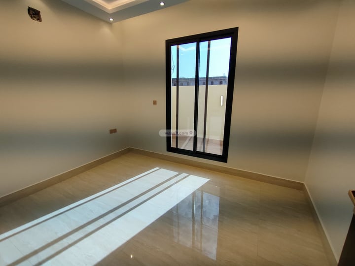 Floor 344.28 SQM with 5 Bedrooms Al Qadisiyah, East Riyadh, Riyadh