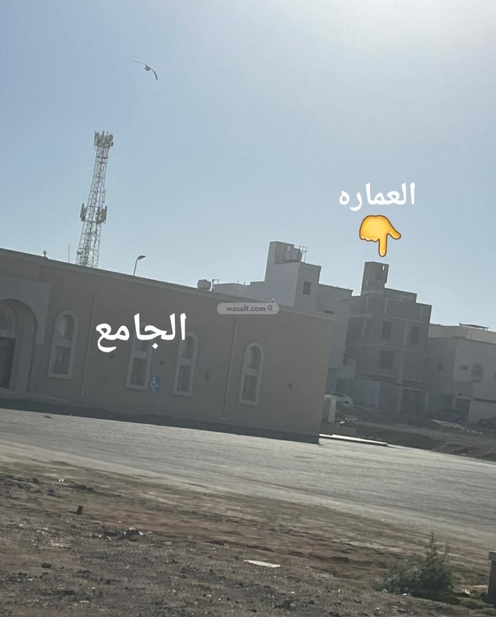 Building 300 SQM Facing West Shizat, Madinah