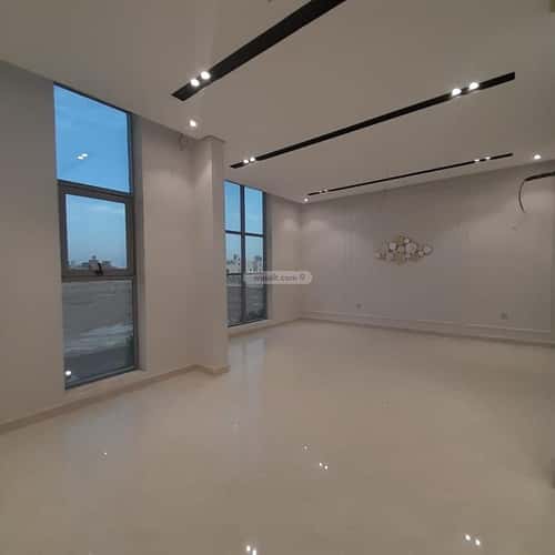 Villa 300 SQM Facing South on 20m Width Street Ar Rahmanyah, East Jeddah, Jeddah