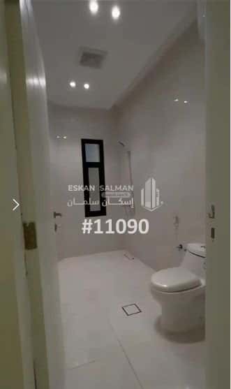 فيلا 298.72 متر مربع جنوبية على شارع 10م أم العراد، الطائف