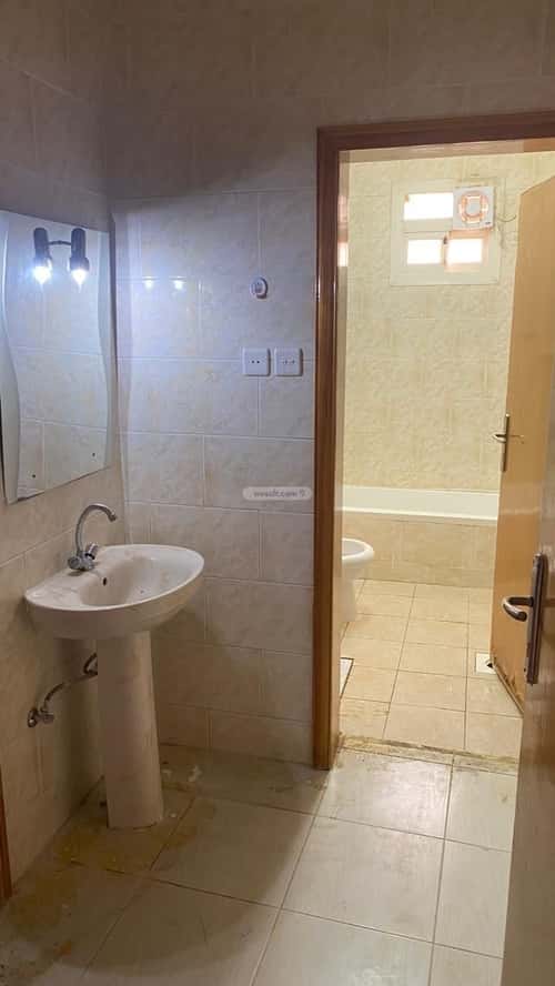 Apartment 750 SQM with 10 Bedrooms Al-Sho'Ba, Khamis Mushait