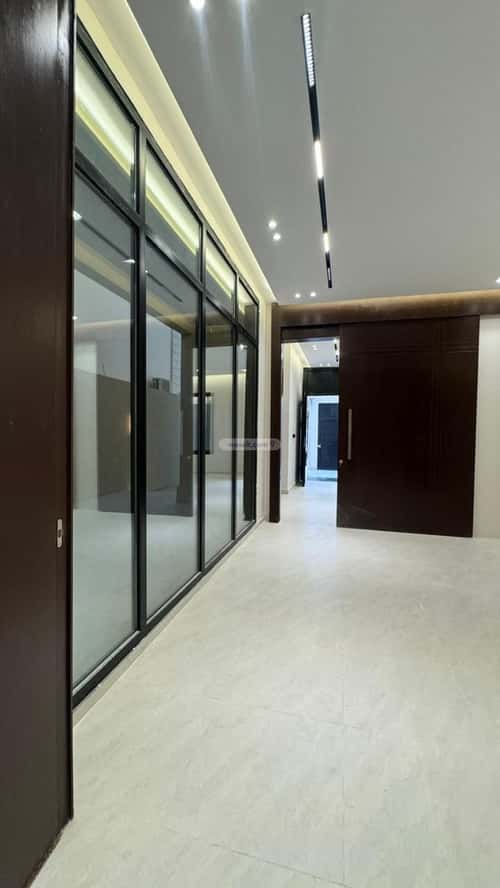 Villa 300 SQM Facing North on 20m Width Street Al Rahmanyah, East Jeddah, Jeddah