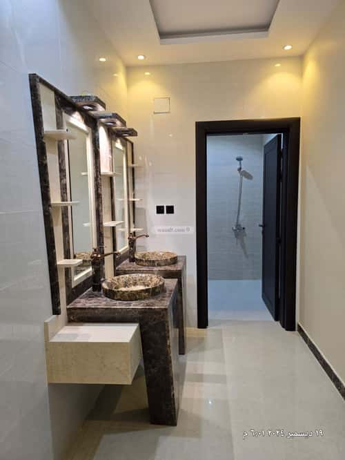 Villa 300 SQM Facing West on 18m Width Street Al Anahi, Madinah