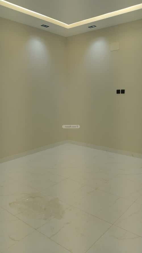 Villa 341.1 SQM Facing West on 20m Width Street The Peace, Samith