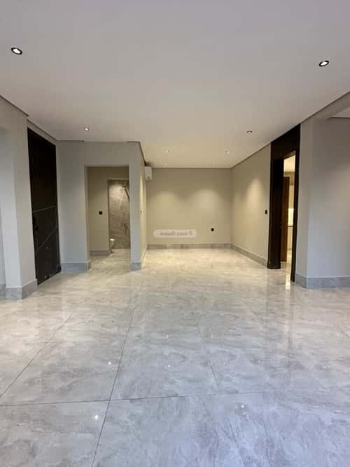 Apartment 220.43 SQM with 5 Bedrooms King Fahad Dist, Aldammam
