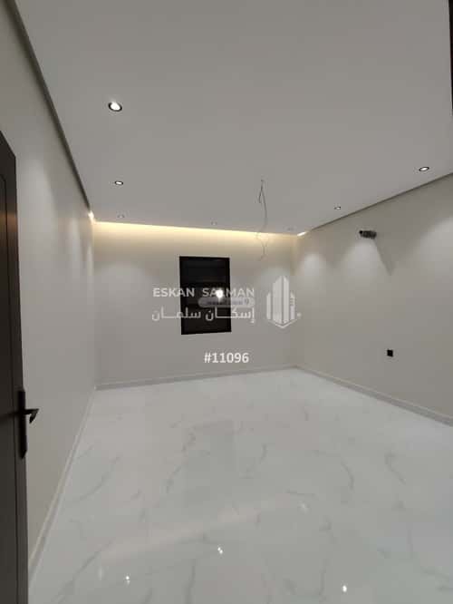 Villa 323 SQM Facing North on 15m Width Street Alghashashyaalgadeed, Makkah Al Mukarramah