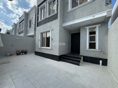 Villa 300 SQM with 2 Apartments Facing East Al Rahmanyah, East Jeddah, Jeddah