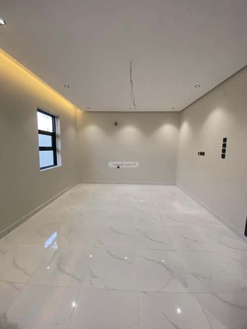 Villa 323 SQM Facing East on 20m Width Street Alghashashyaalgadeed, Makkah Al Mukarramah