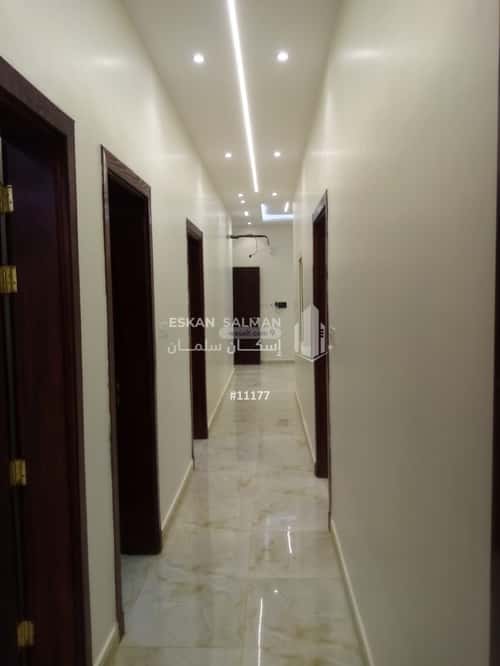 Floor 300 SQM with 5 Bedrooms Industrial City, Madinah
