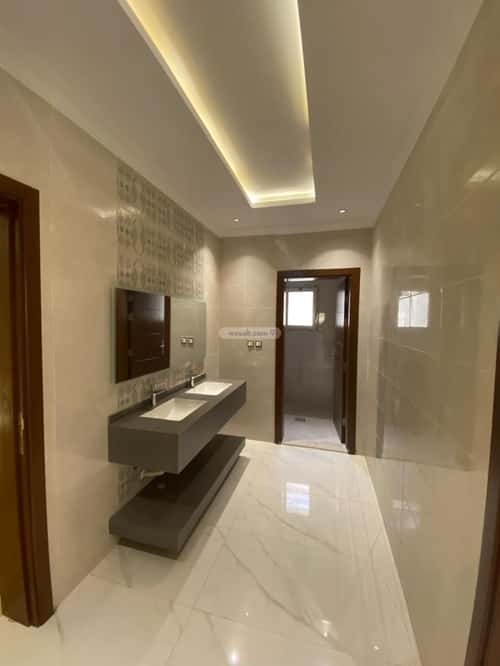 Building 600 SQM Facing East Al Rahmanyah, East Jeddah, Jeddah
