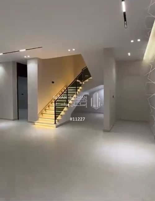 Villa 300 SQM Facing North on 15m Width Street Al Rahmanyah, East Jeddah, Jeddah